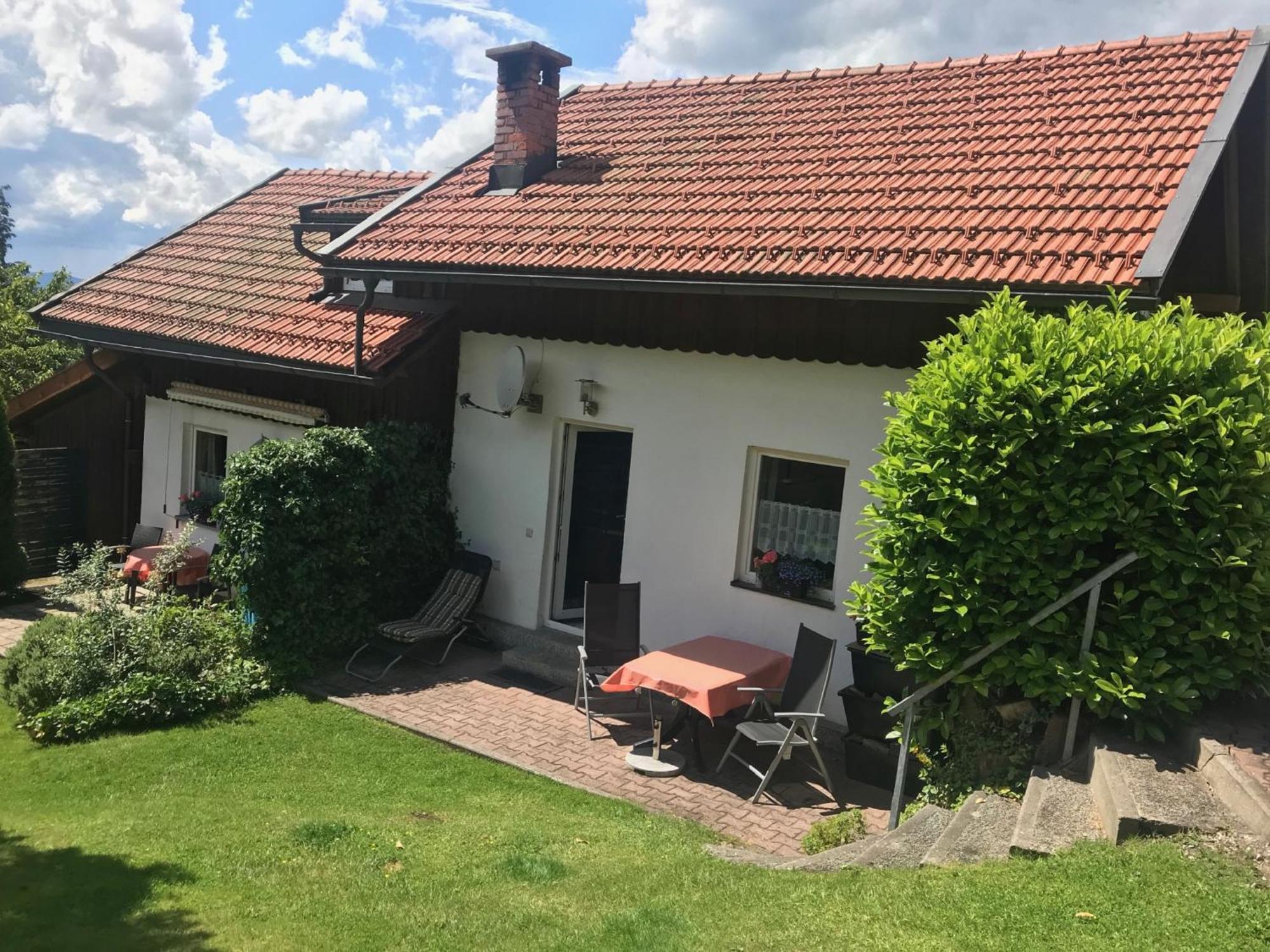 Ferienwohnung Am Zechenhaus โบเดนไมส์ ภายนอก รูปภาพ