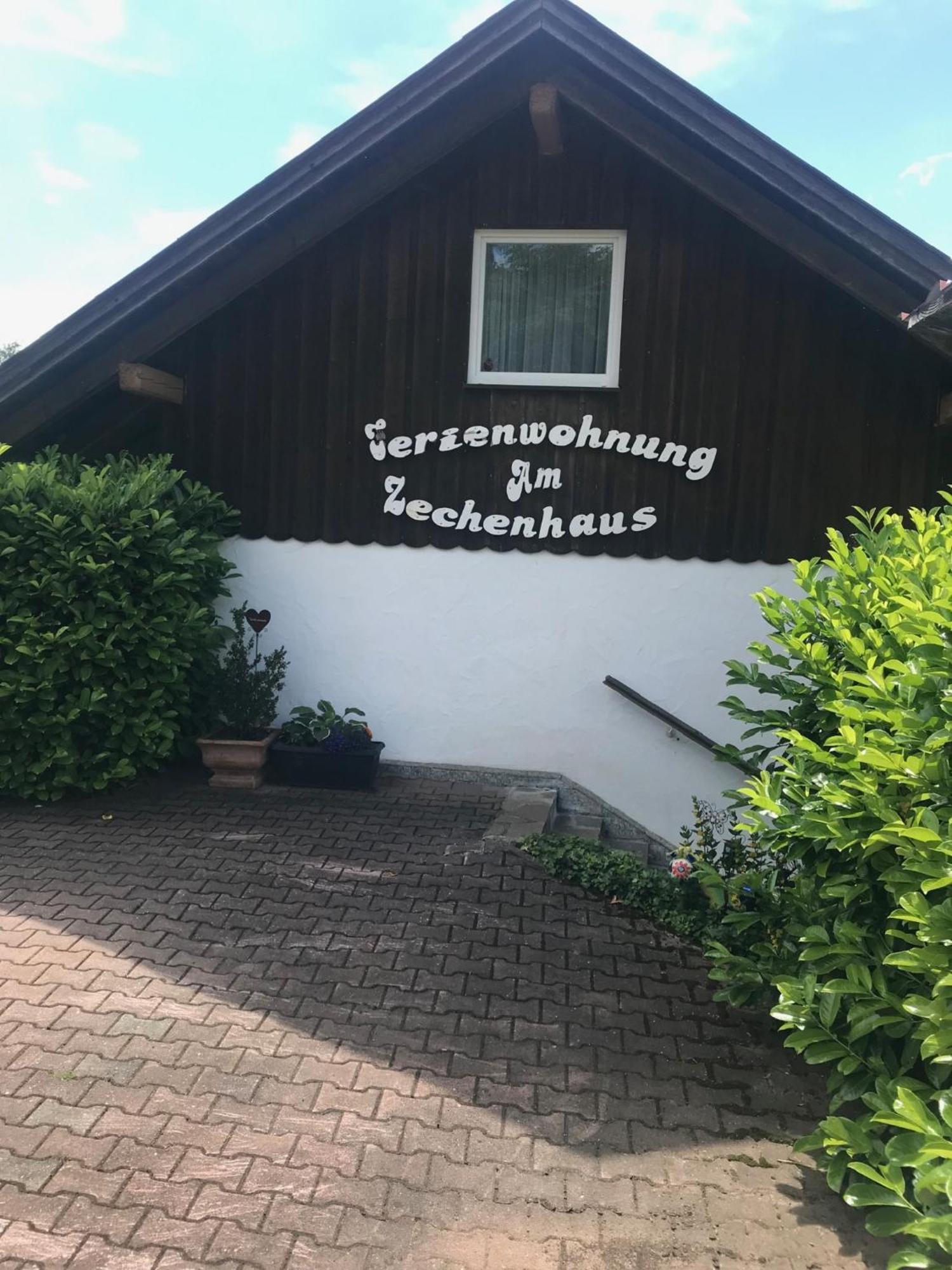 Ferienwohnung Am Zechenhaus โบเดนไมส์ ภายนอก รูปภาพ