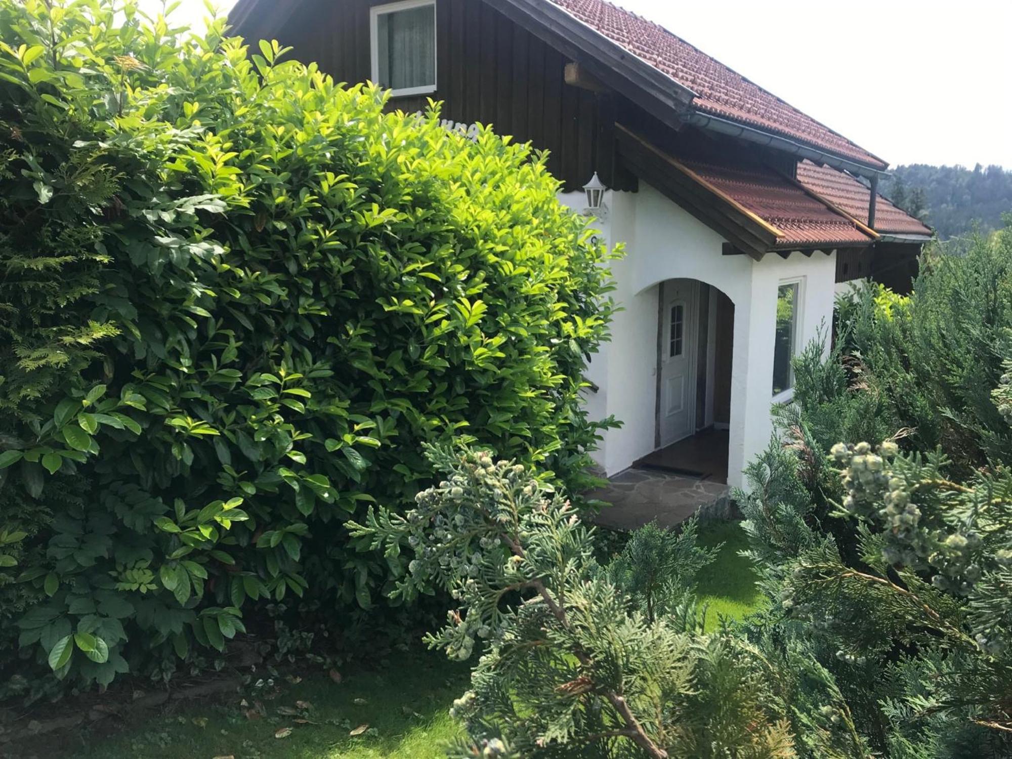Ferienwohnung Am Zechenhaus โบเดนไมส์ ภายนอก รูปภาพ